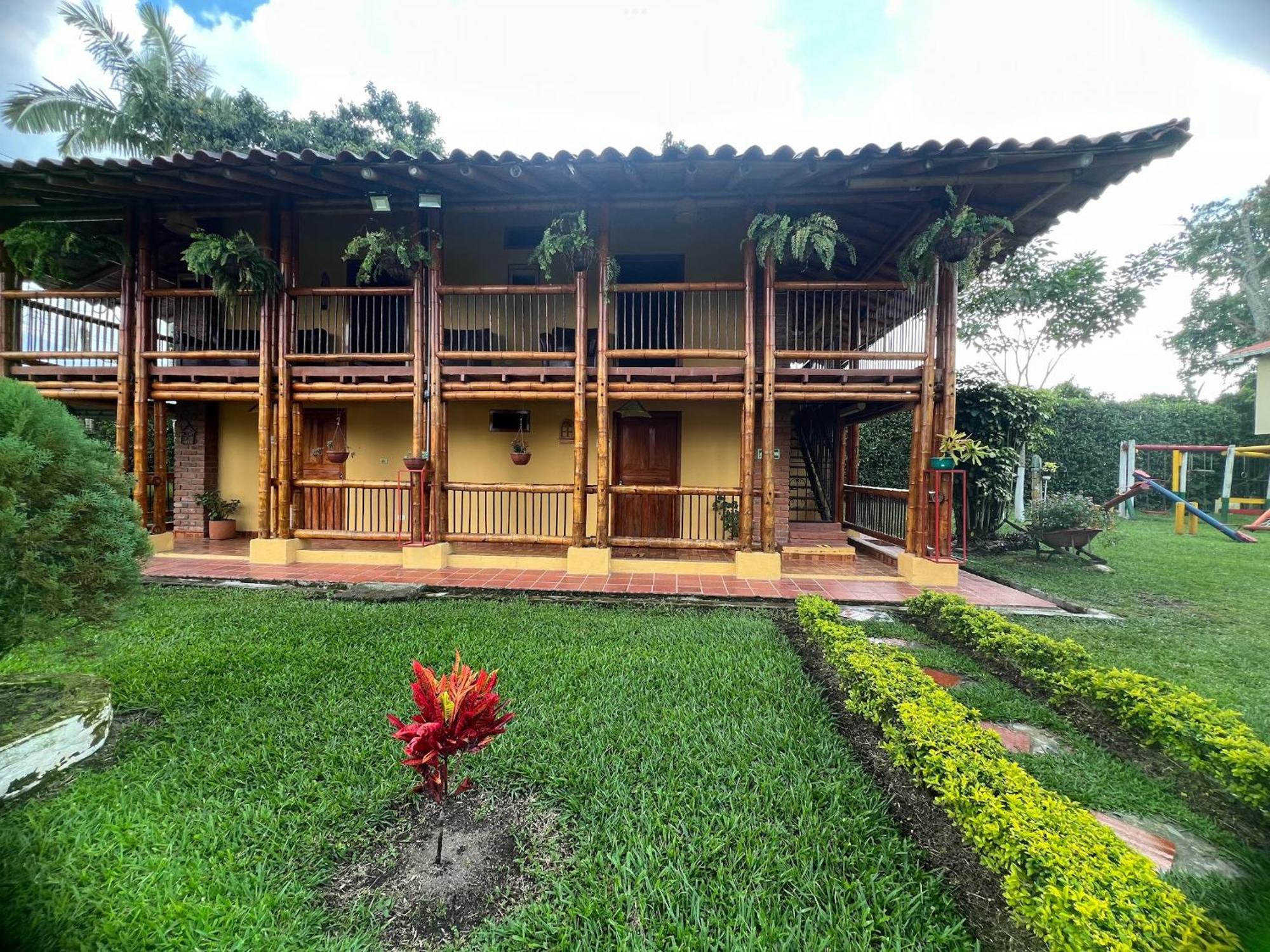 Villa Alejandra Del Quindio Calarcá Εξωτερικό φωτογραφία
