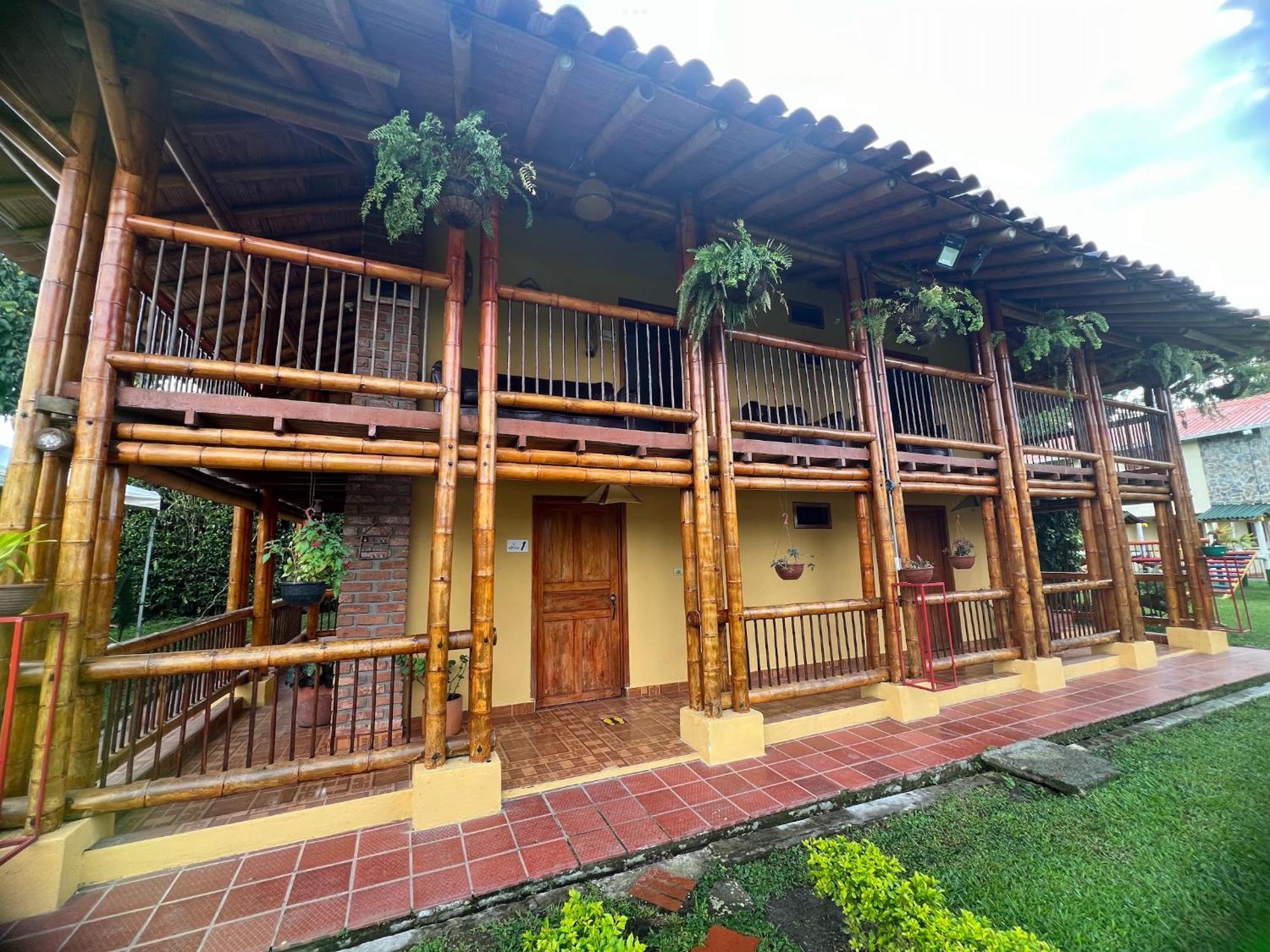 Villa Alejandra Del Quindio Calarcá Εξωτερικό φωτογραφία