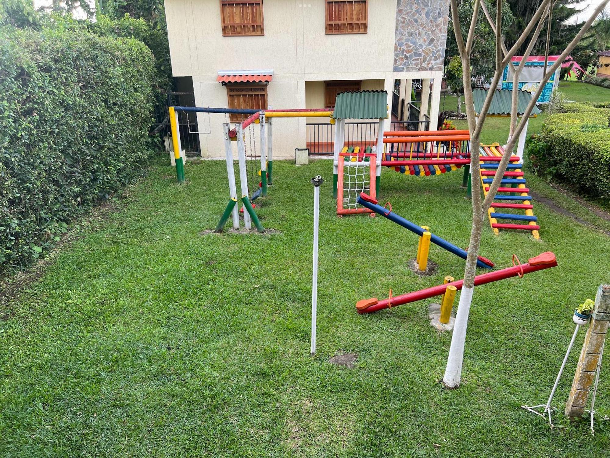 Villa Alejandra Del Quindio Calarcá Εξωτερικό φωτογραφία